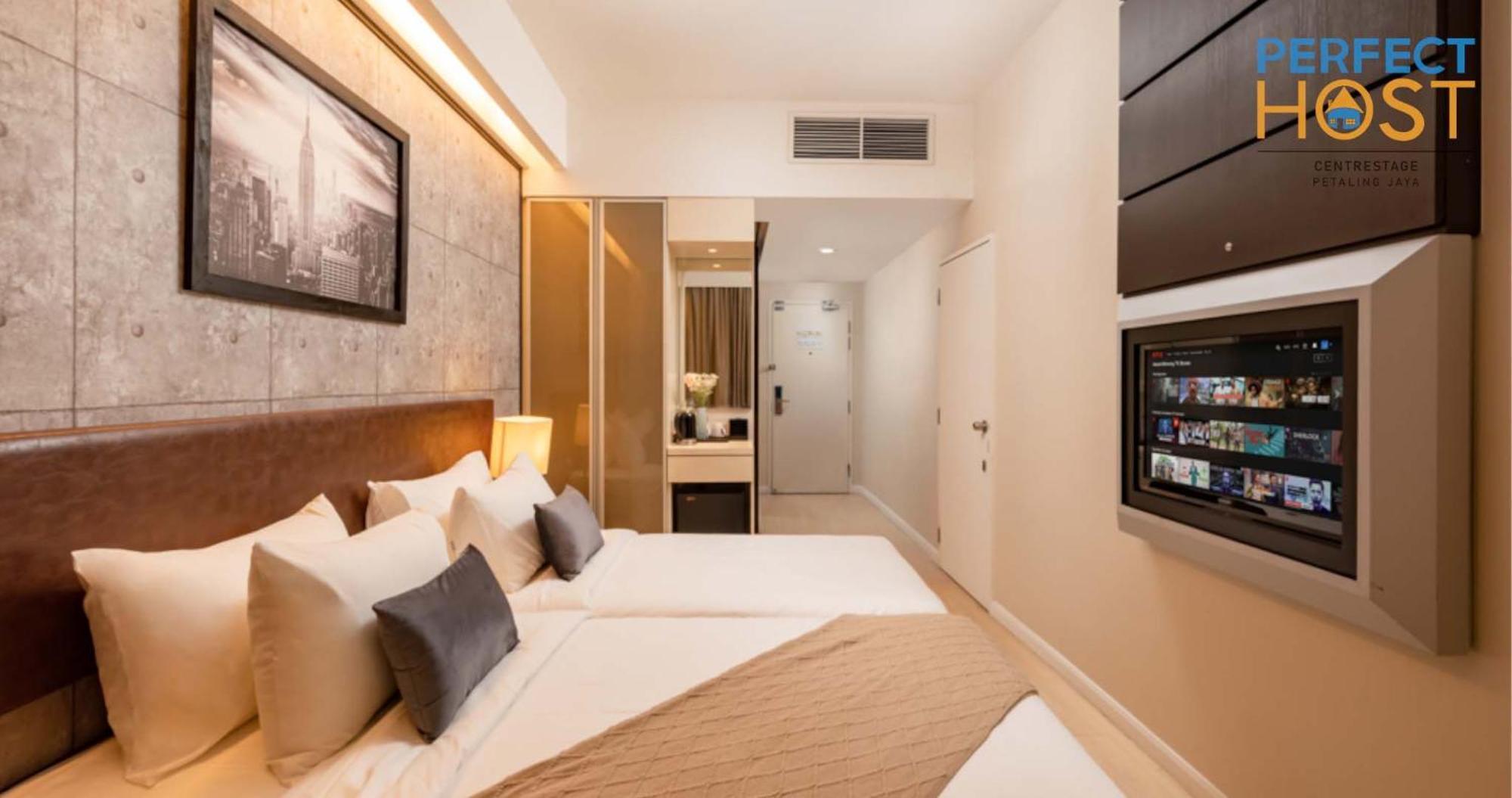 מלון Centrestage Petaling Jaya By Perfect Host מראה חיצוני תמונה Deluxe Room